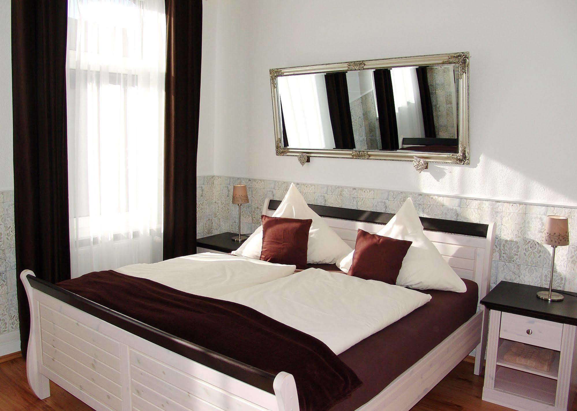 Hotel Garni Landhaus Uttum Krummhörn Zewnętrze zdjęcie